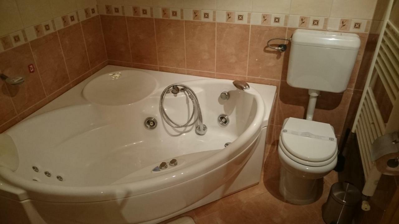 Apartment Kosic Zgaljic Dış mekan fotoğraf