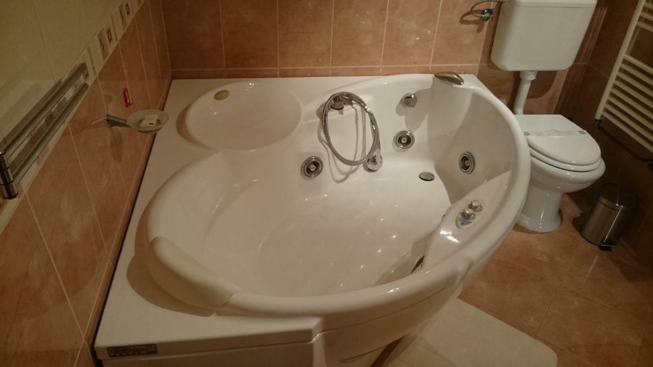 Apartment Kosic Zgaljic Dış mekan fotoğraf